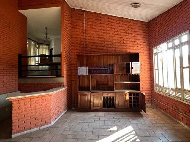 Casa aluguel em Itabira