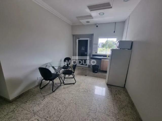 Ponto Comercial aluguel em Região Geográfica Imediata de Uberlândia, Oliveira Fortes