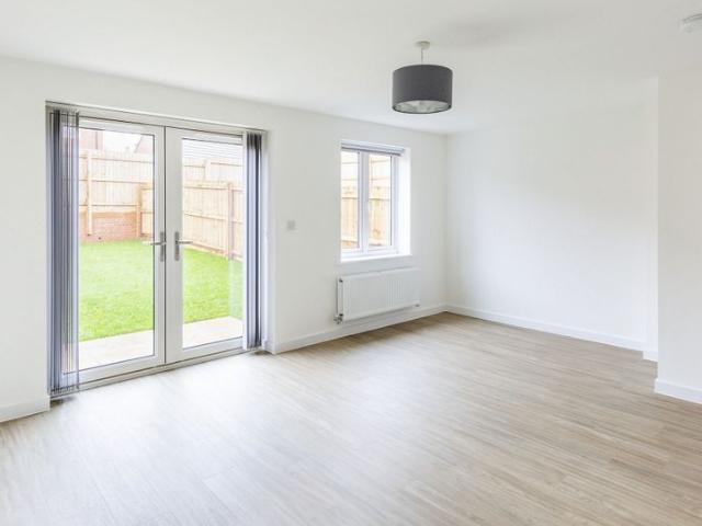 House for rent in Priors Hall Park, Weldon