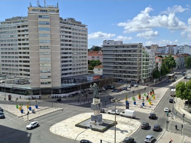 Apartamento venda em Bairro de São Miguel, Lisboa