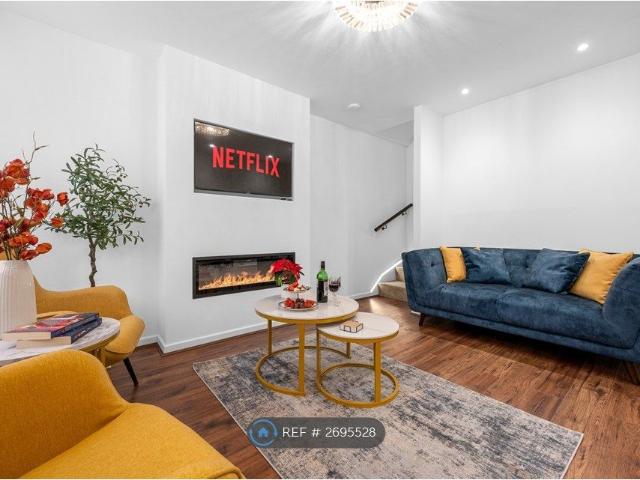House for rent in Georgia, Greater Manchester