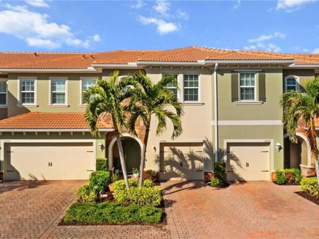 House for sale in Bonita Springs