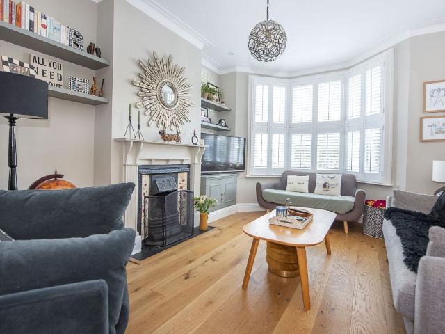 Apartment for rent in London Borough of Merton, Greater London