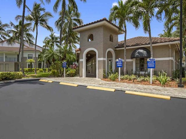 Apartment for rent in Hollywood, Florida