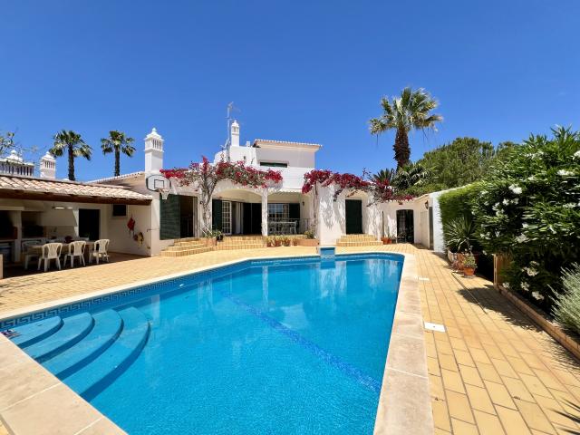 Casa alugar em Monte Canelas, Portimão