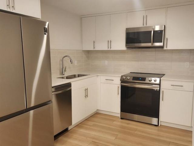 Apartment for rent in Wedgewood, Alberta