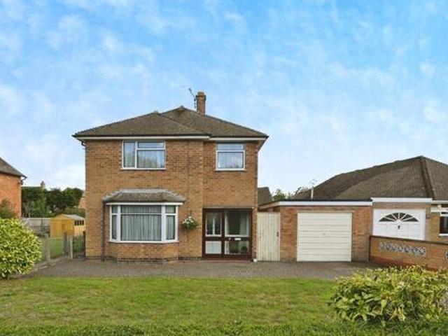 House for sale in Cawston, Rugby