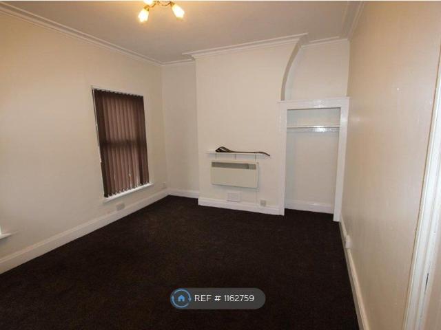 Apartment for rent in Calderstones