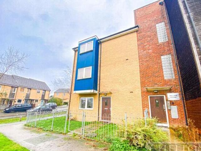 House for sale in Northampton, Northamptonshire