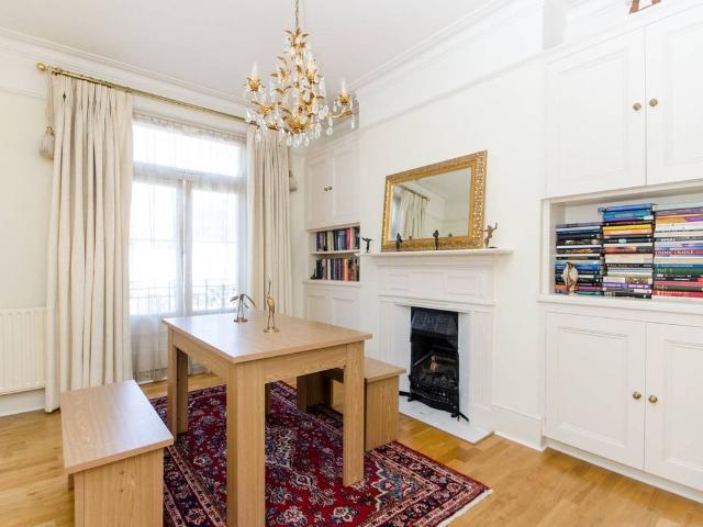 Apartment for rent in London Borough of Merton, Greater London