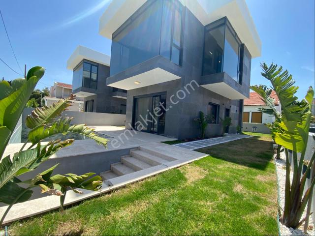 Çeşme, İzmir içerisinde satılık Villa