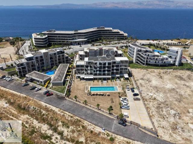 Çeşme, İzmir içerisinde satılık Residence