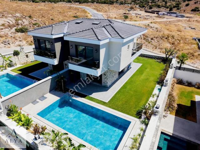 Çeşme, İzmir içerisinde satılık Villa