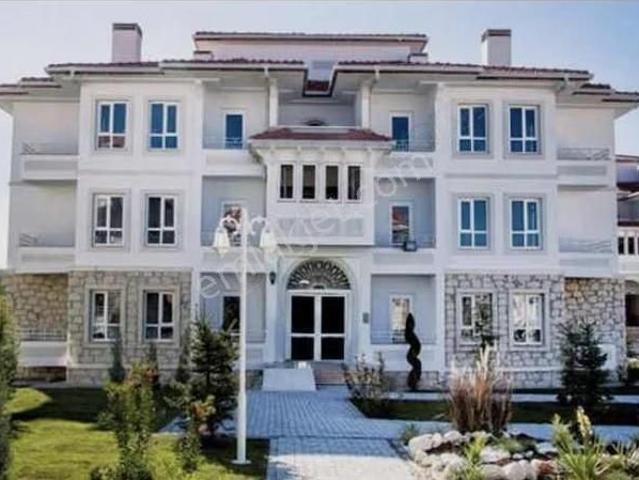 Çeşme, İzmir içerisinde satılık mülk