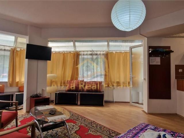 Apartament închirieri