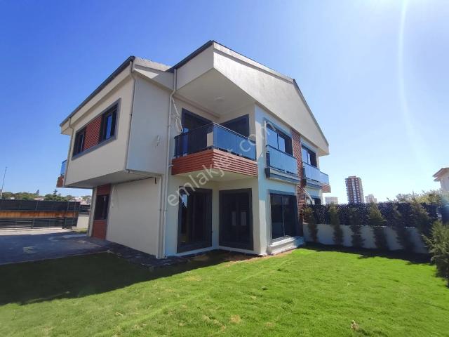 Sariçam, Adana içerisinde satılık Villa