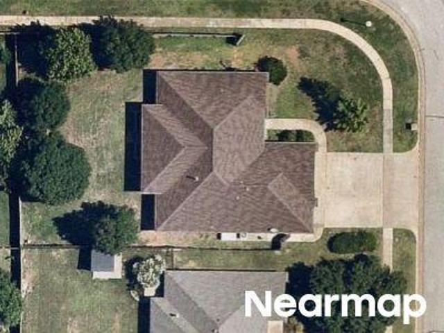House for sale in Harrah, Oklahoma