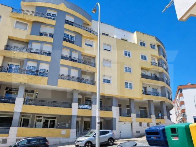 Loja venda em Amadora, Lisboa