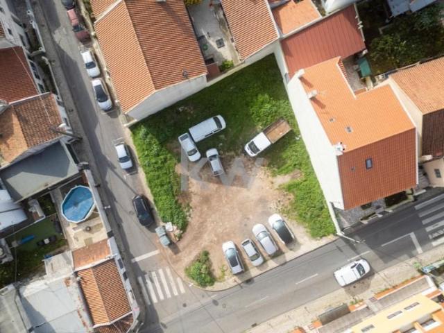 Terreno venda em Amadora, Lisboa