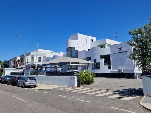 Casa venda em Alfragide, Amadora