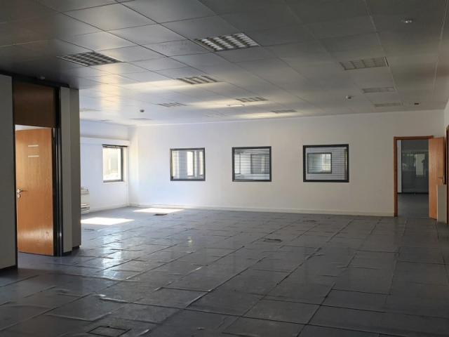 Escritório alugar em Amadora, Alfragide