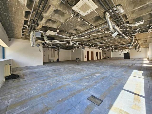 Escritório alugar em Alfragide, Amadora