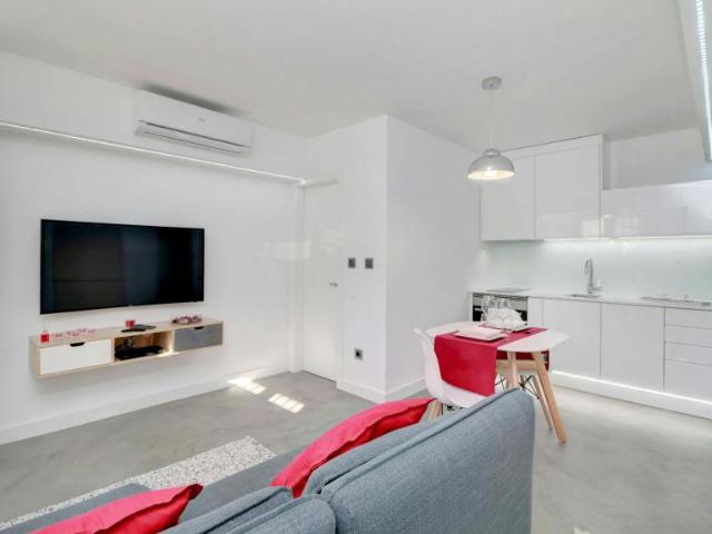 Apartamento alugar em Alfragide, Amadora