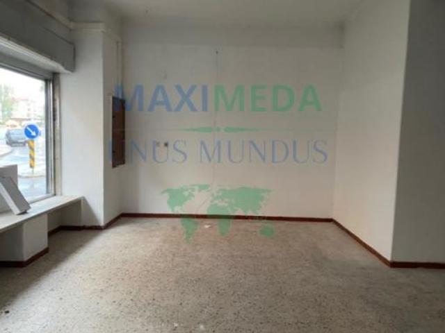 Ponto Comercial alugar em Amadora