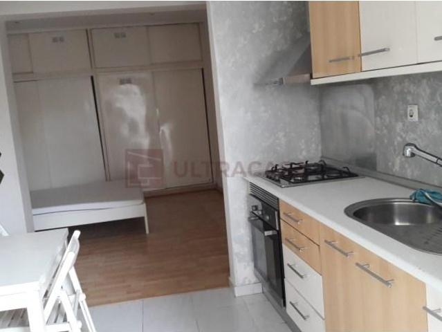 Apartamento venda em Amadora, Lisboa