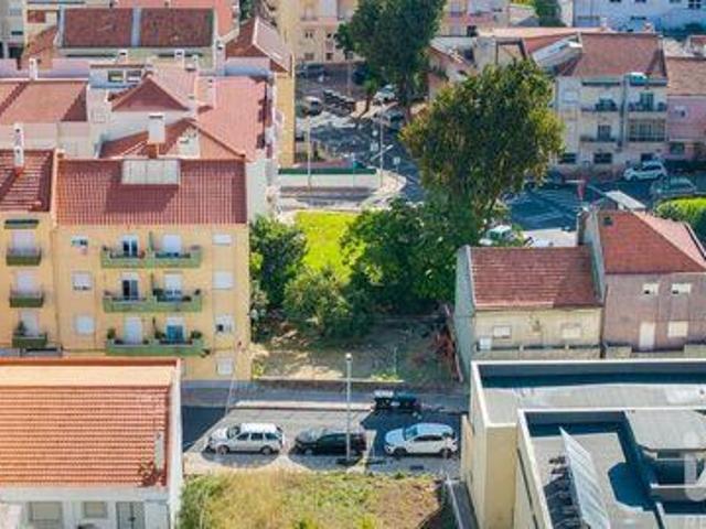 Terreno venda em Venda Nova, Amadora