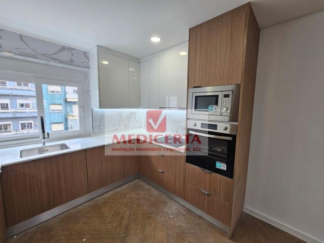 Apartamento venda em Urbanização Serra das Brancas, Amadora