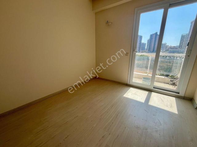 Yenişehir, Mersin içerisinde kiralık mülk
