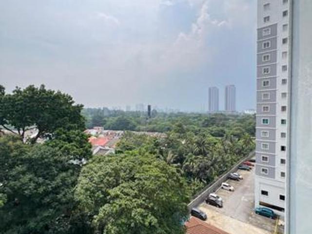 Condominium for sale in Petaling, Subang Jaya