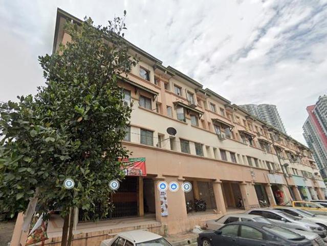 Apartment for sale in Petaling, Damansara Damai