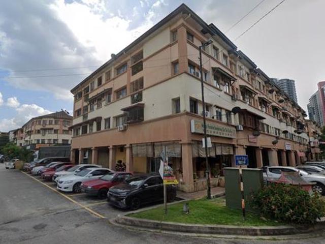 Apartment for sale in Petaling, Damansara Damai