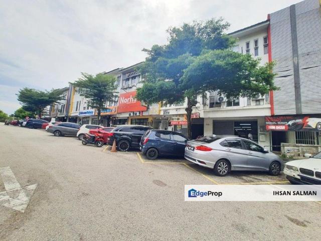 Shop for rent in Petaling, Alam Impian