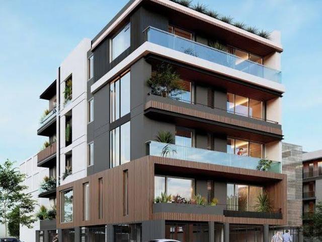 Flat for sale in North West Delhi, Deri