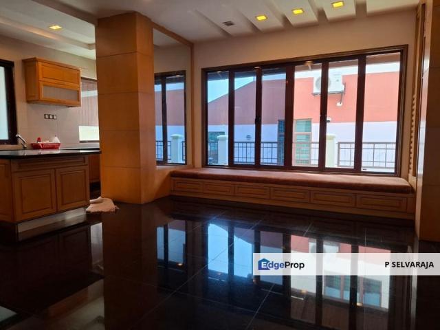 House for sale in Petaling, Damansara Damai