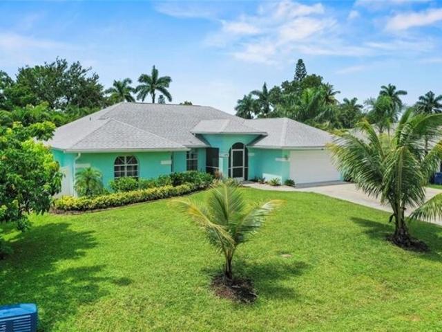 House for sale in Bonita Springs