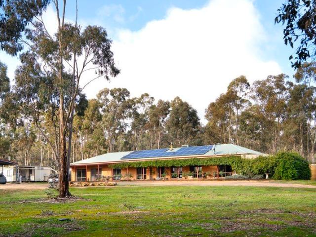 House for sale in Walmer, Victoria