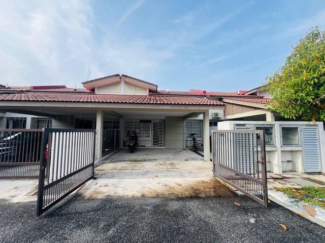 Terraced House for sale in Wellesley, Penang