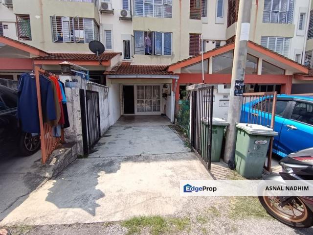 House for sale in Selayang, Selangor