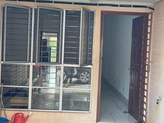 Townhouse for sale in Selayang, Selangor