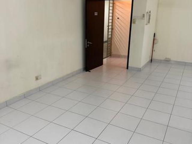 Serviced Residence for sale in Batu Caves, Majlis Perbandaran Selayang