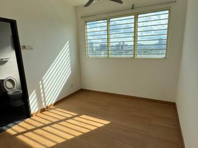 Serviced Residence for sale in Batu Caves, Majlis Perbandaran Selayang