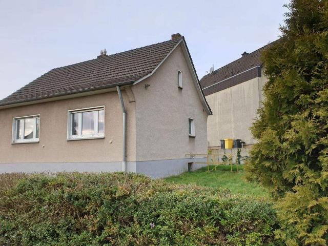 Haus kaufen in Menzlingen, Rösrath