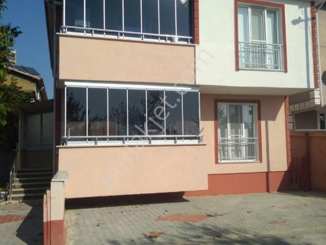 Suluova içerisinde satılık Villa