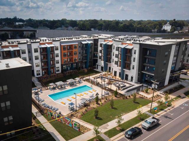 Apartment for rent in Mecklenburg, North Carolina