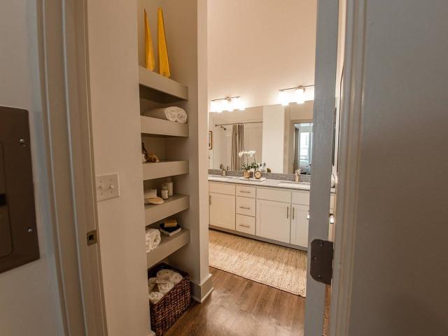 Apartment for rent in Mecklenburg, North Carolina