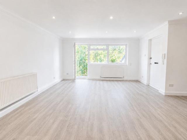 Apartment for rent in Hornsey, Greater London